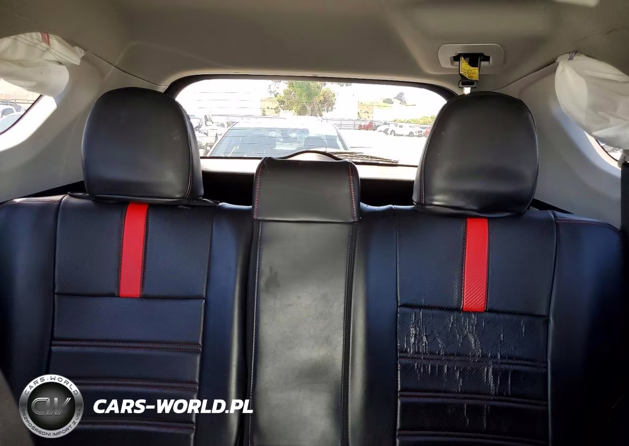 2018 Toyota Rav4 Xle VIN:2T3WFREV5JW493205 - 10