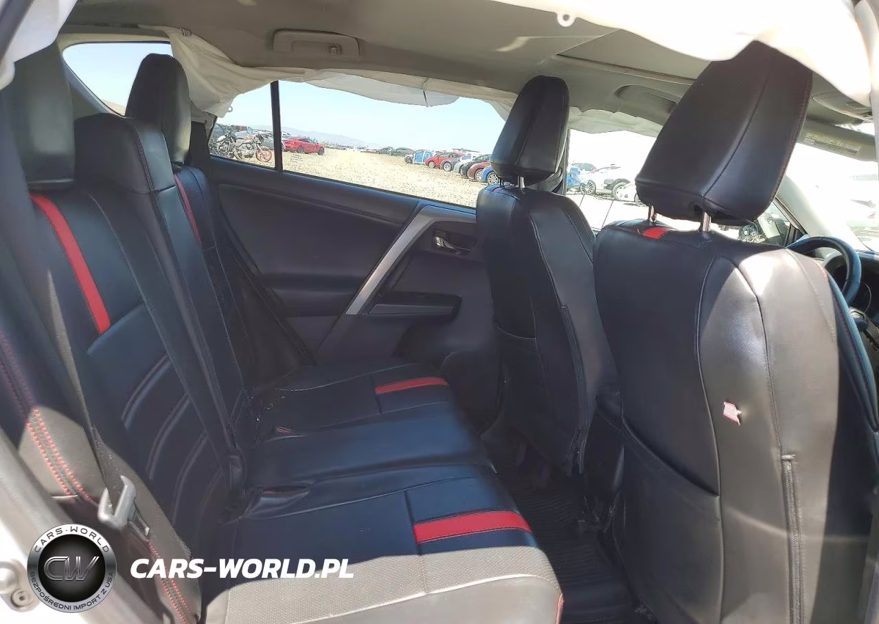 2018 Toyota Rav4 Xle VIN:2T3WFREV5JW493205 - 11