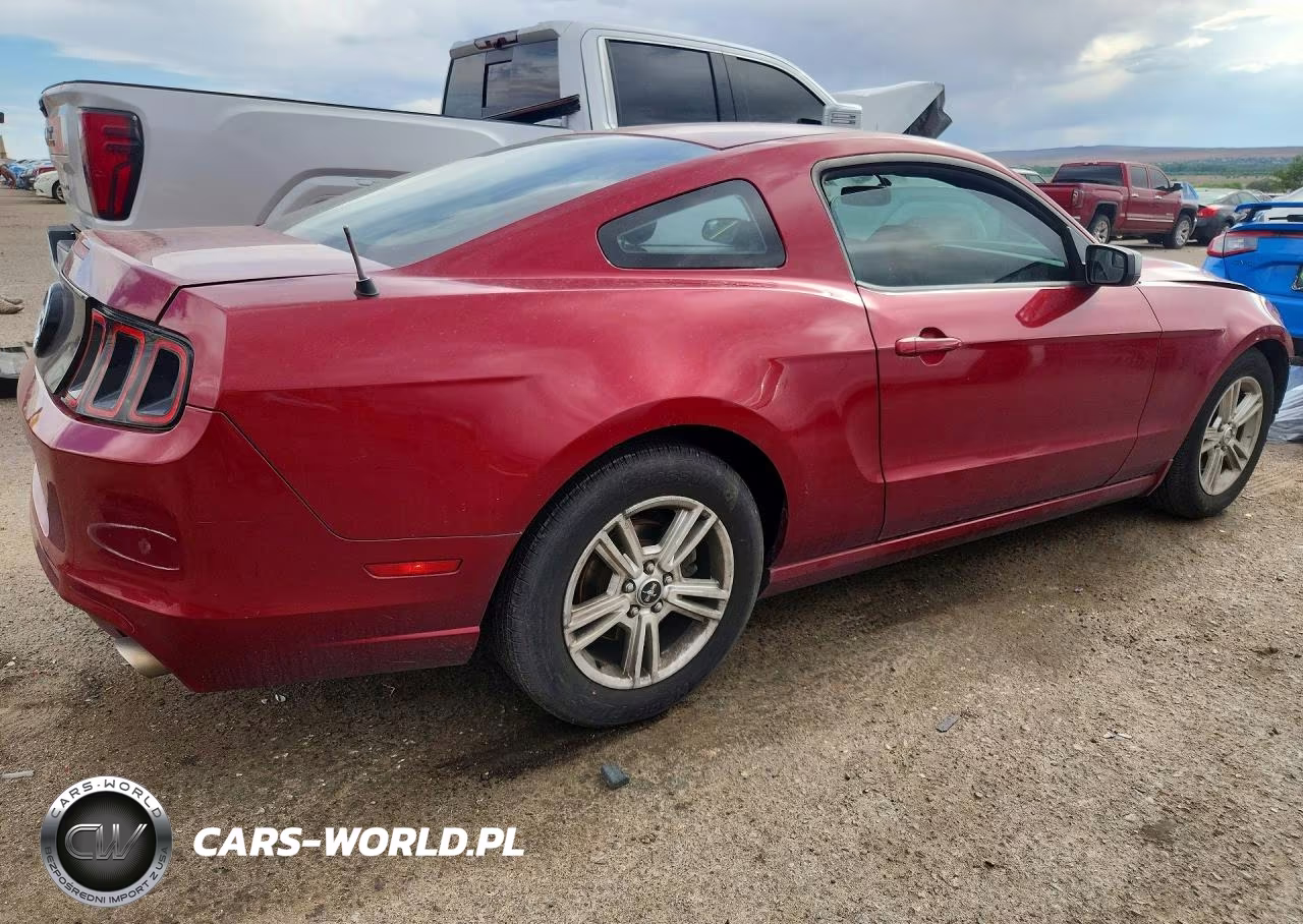 2014 Ford Mustang VIN:1ZVBP8AM1E5288770 - 3