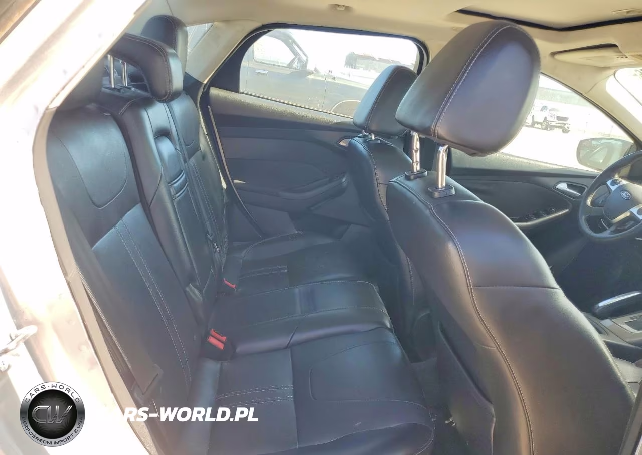 2012 Ford Focus Sel VIN:1FAHP3H21CL454255 - 10