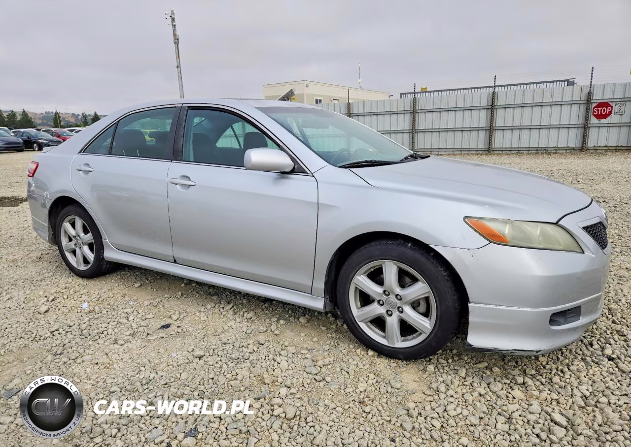 2007 Toyota Camry Se V6 VIN:4T1BK46K27U555999 - 4