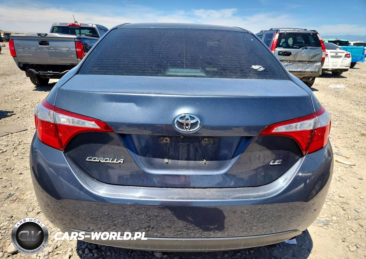 2015 Toyota Corolla Le VIN:5YFBURHE1FP318922 - 6