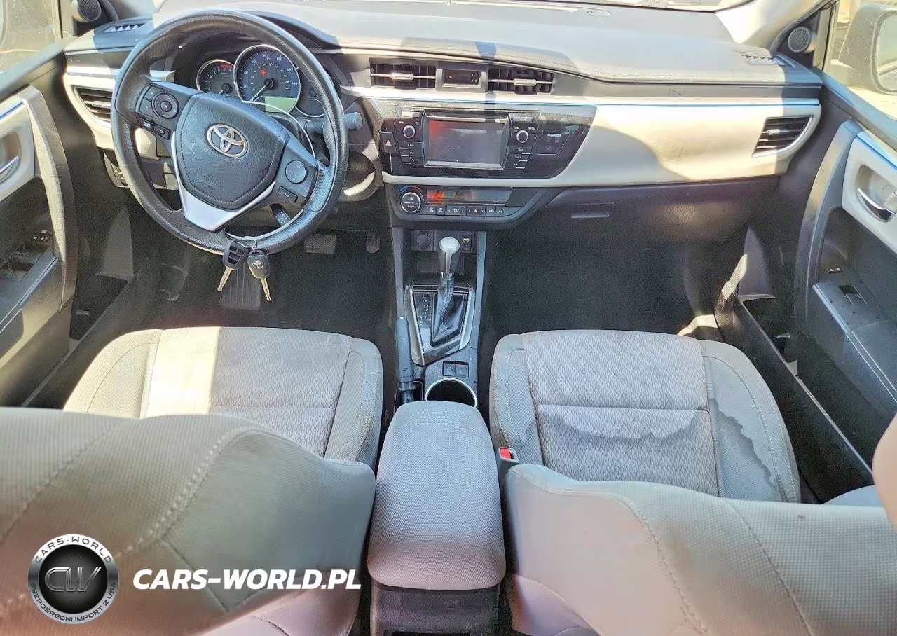 2015 Toyota Corolla Le VIN:5YFBURHE1FP318922 - 8