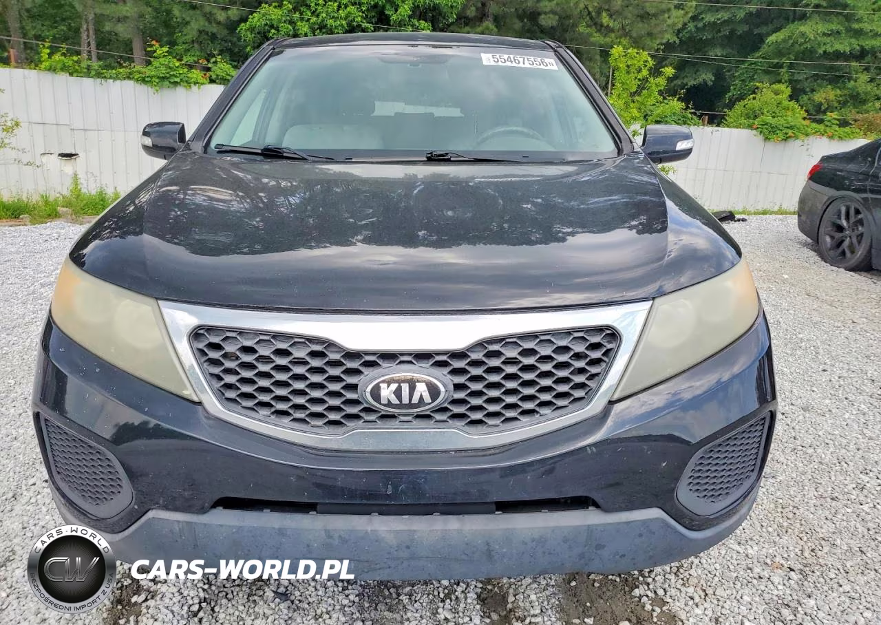 2011 Kia Sorento Lx VIN:5XYKT3A1XBG136027 - 5