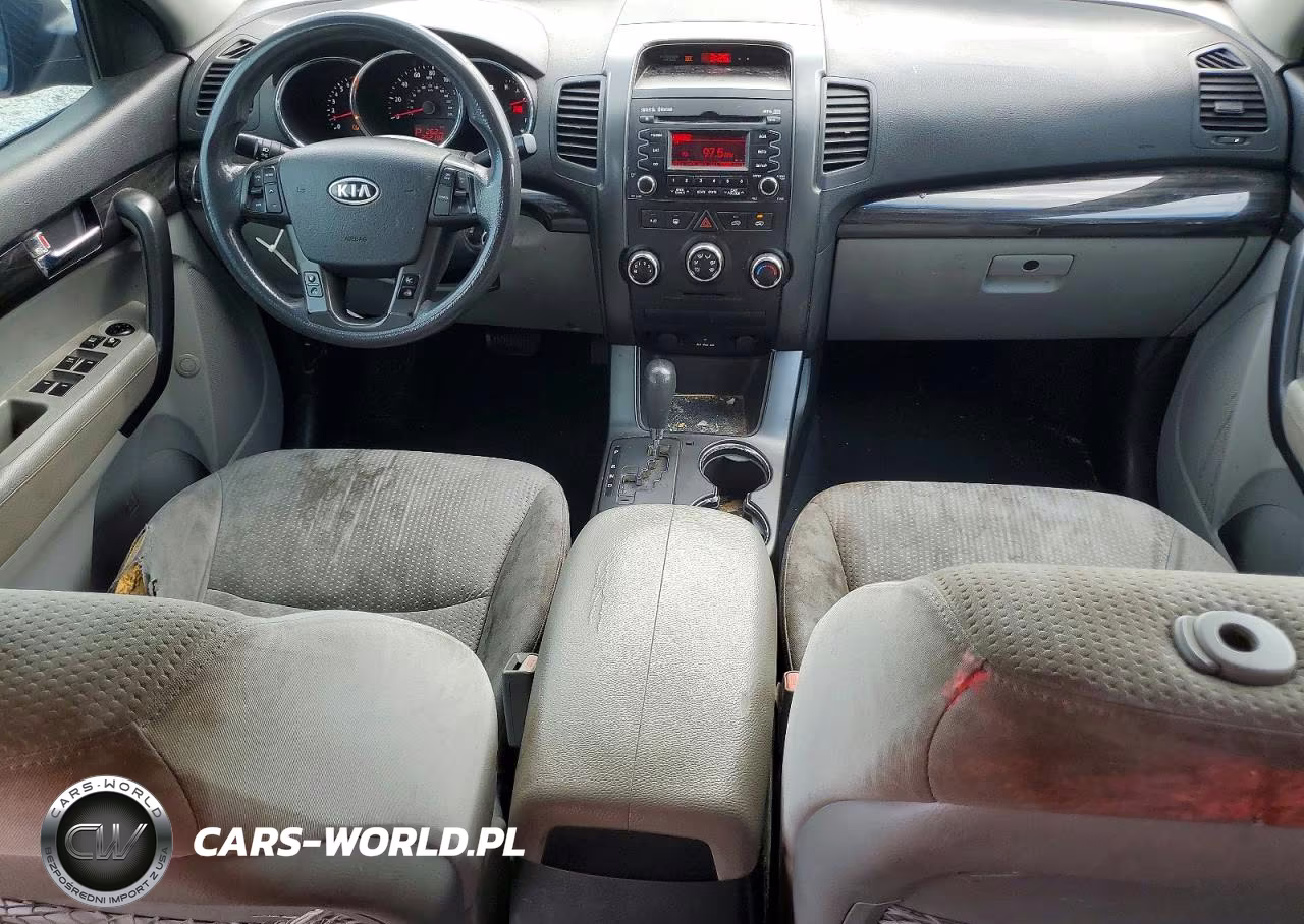 2011 Kia Sorento Lx VIN:5XYKT3A1XBG136027 - 8
