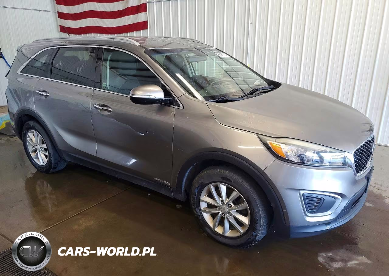 2016 Kia Sorento Lx V6 VIN:5XYPGDA52GG174068 - 4