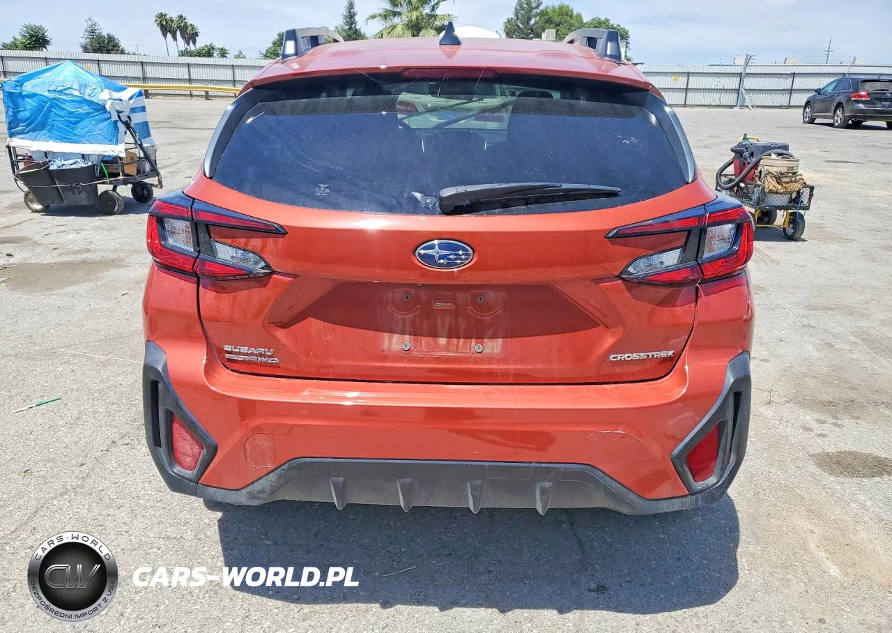 2024 Subaru Crosstrek Premium VIN:JF2GUADC8RH863979 - 6