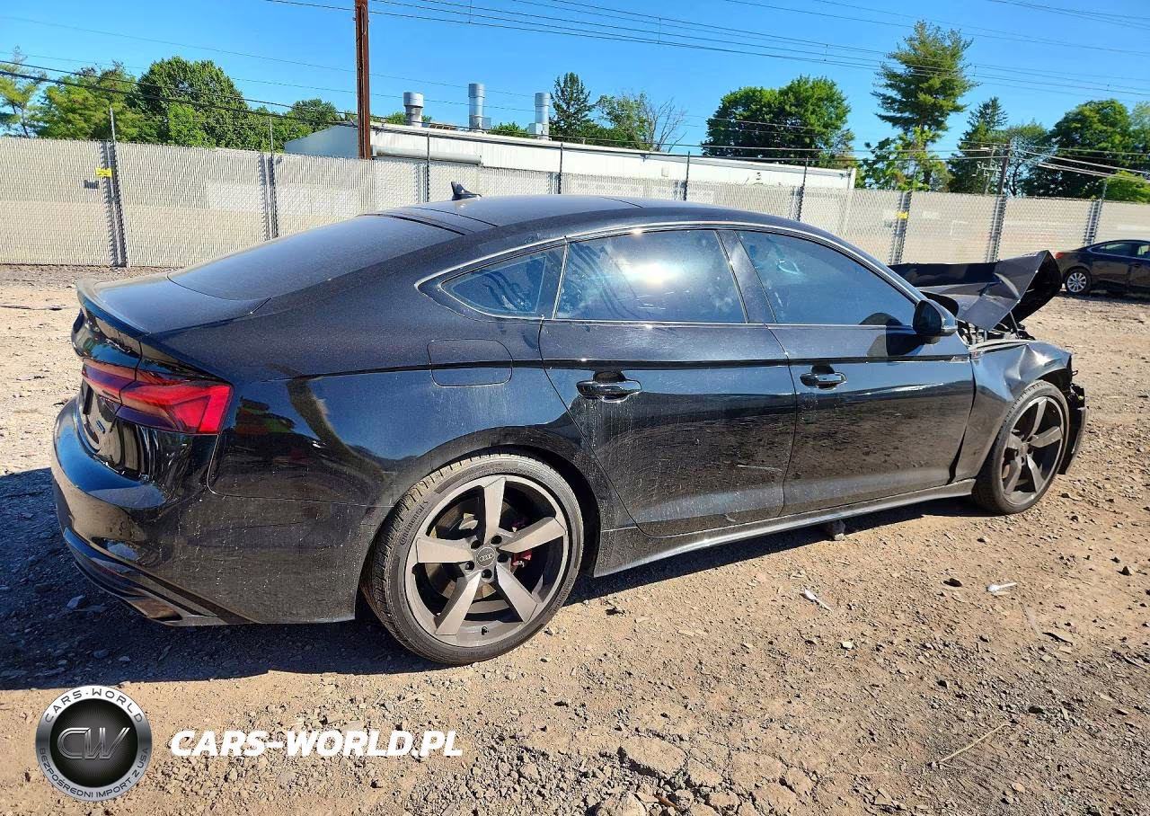2024 Audi A5 Premium Plus 45 VIN:WAUFACF56RA118893 - 3