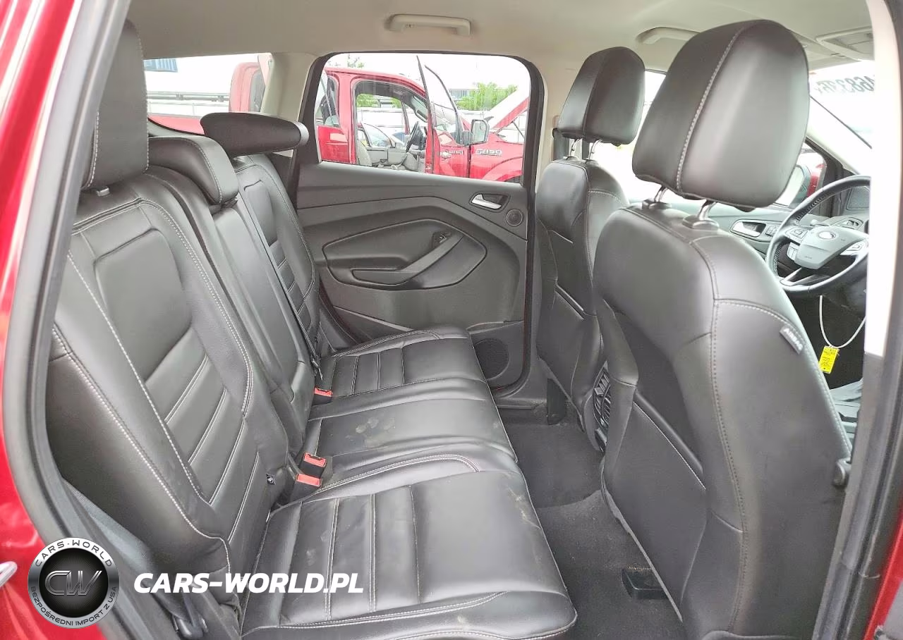 2017 Ford Escape Titanium VIN:1FMCU9JD7HUB77992 - 11