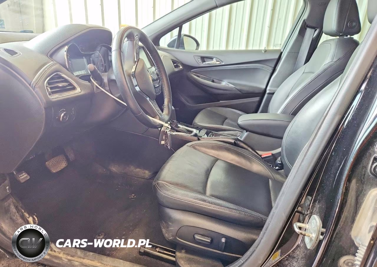 2018 Chevrolet Cruze Premier VIN:1G1BF5SM8J7209511 - 7