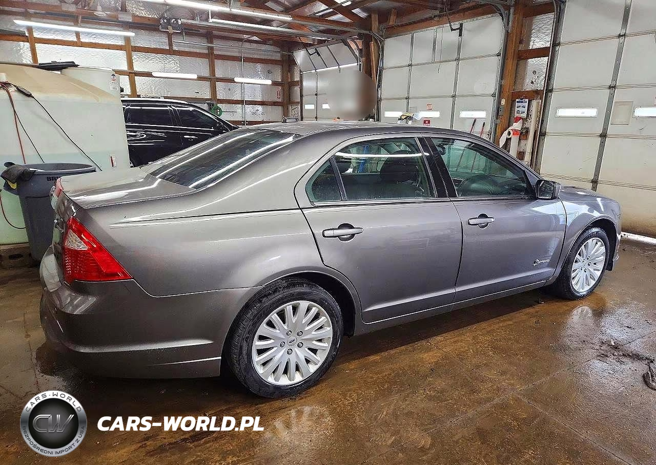 2010 Ford Fusion Hybrid VIN:3FADP0L31AR227112 - 3