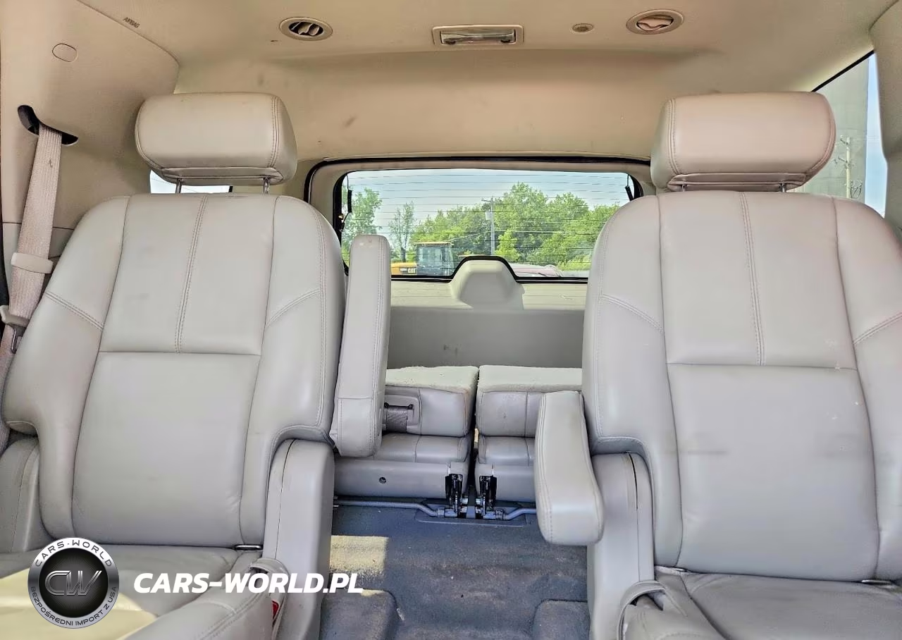 2007 Chevrolet Tahoe K1500 VIN:1GNFK13067J110634 - 10