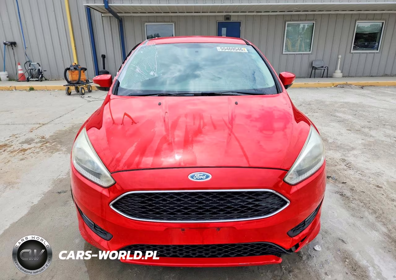 2016 Ford Focus Se VIN:1FADP3F26GL362422 - 5