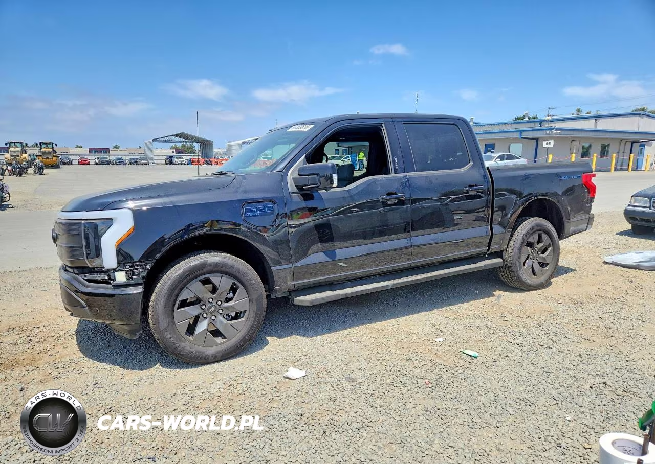 2025 Ford F150 Lightning Lariat – zdjęcie 1 z 13