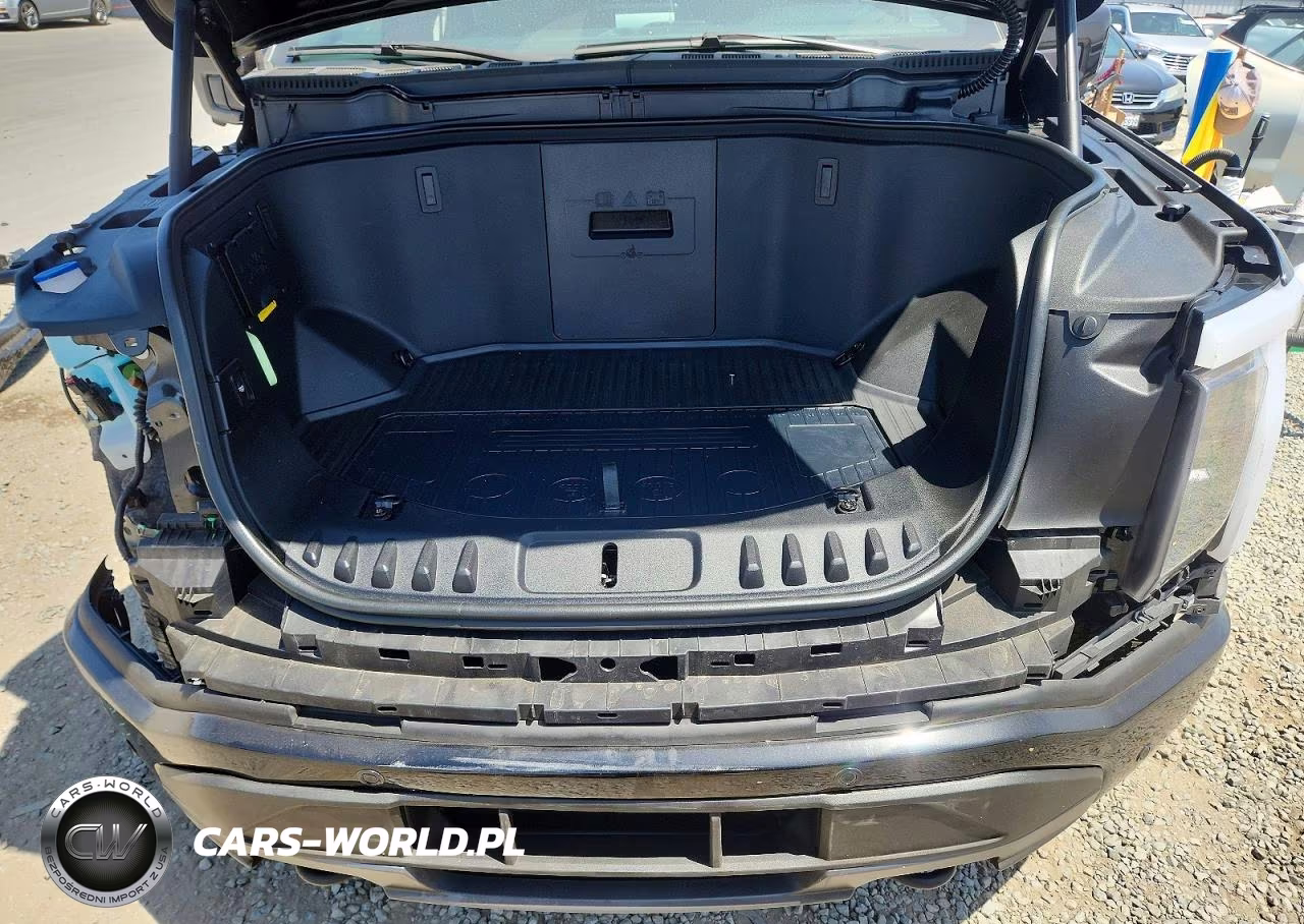 2025 Ford F150 Lightning Lariat VIN:1FT6W5L70SWG21916 - 11