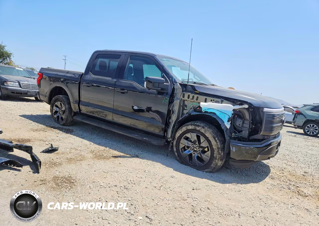 2025 Ford F150 Lightning Lariat VIN:1FT6W5L70SWG21916 - 4
