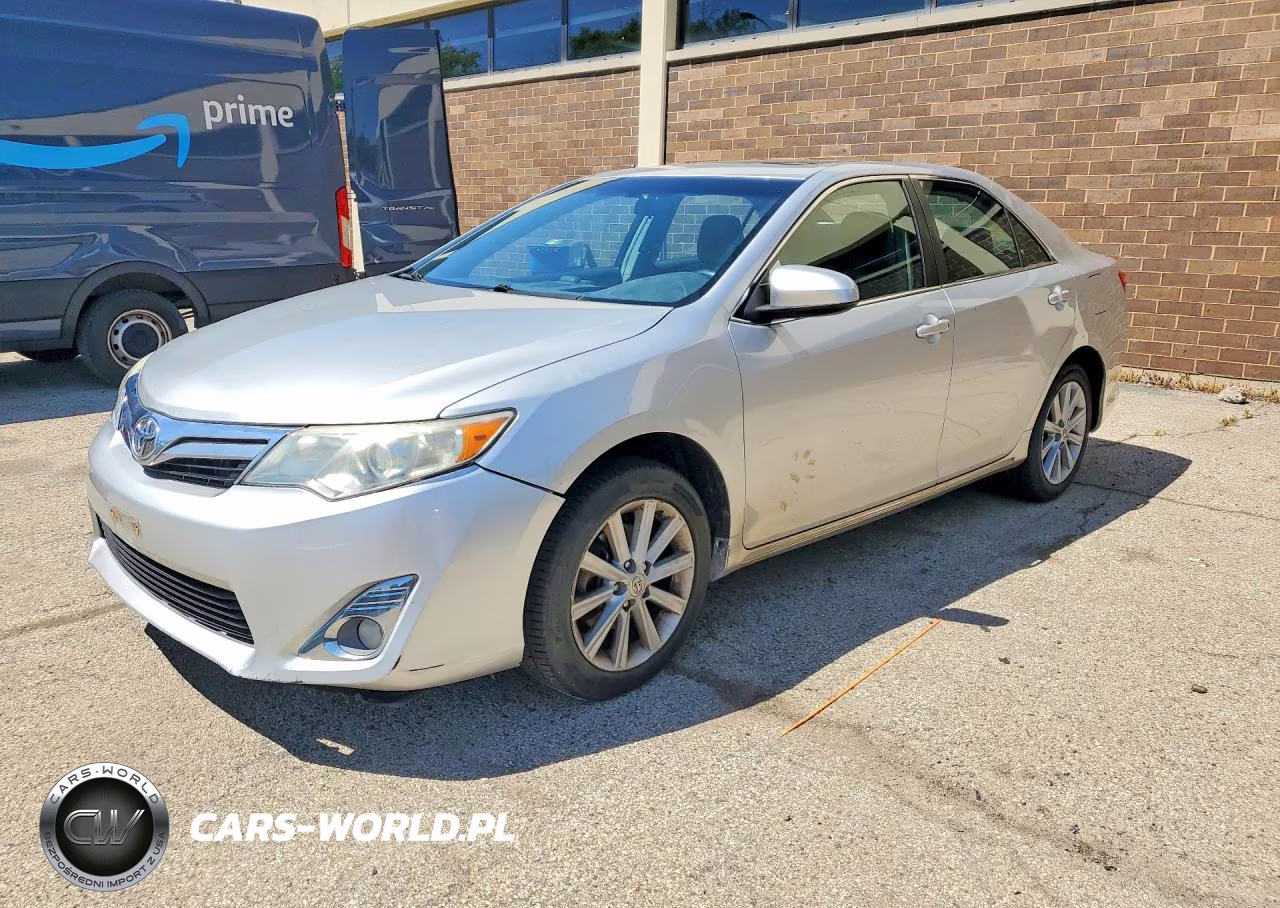 2012 Toyota Camry Xle – zdjęcie 1 z 12