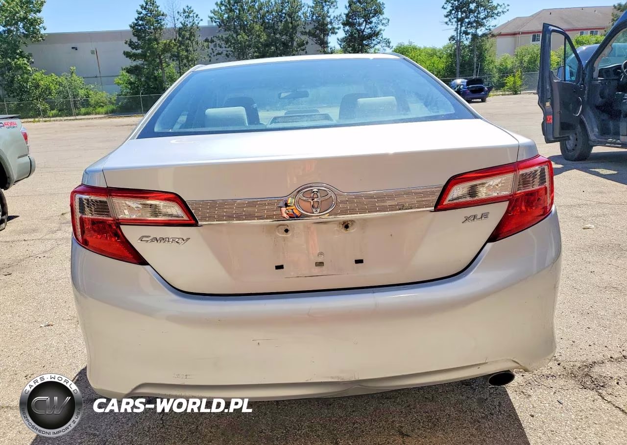 2012 Toyota Camry Xle VIN:4T4BF1FKXCR262953 - 6