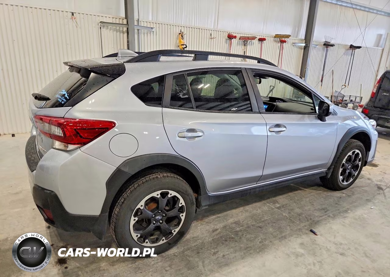 2021 Subaru Crosstrek Premium VIN:JF2GTAPC6M8305894 - 3