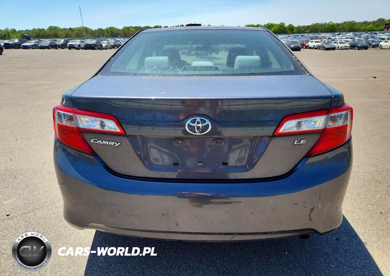 2014 Toyota Camry Le VIN:4T4BF1FK6ER365516 - 6