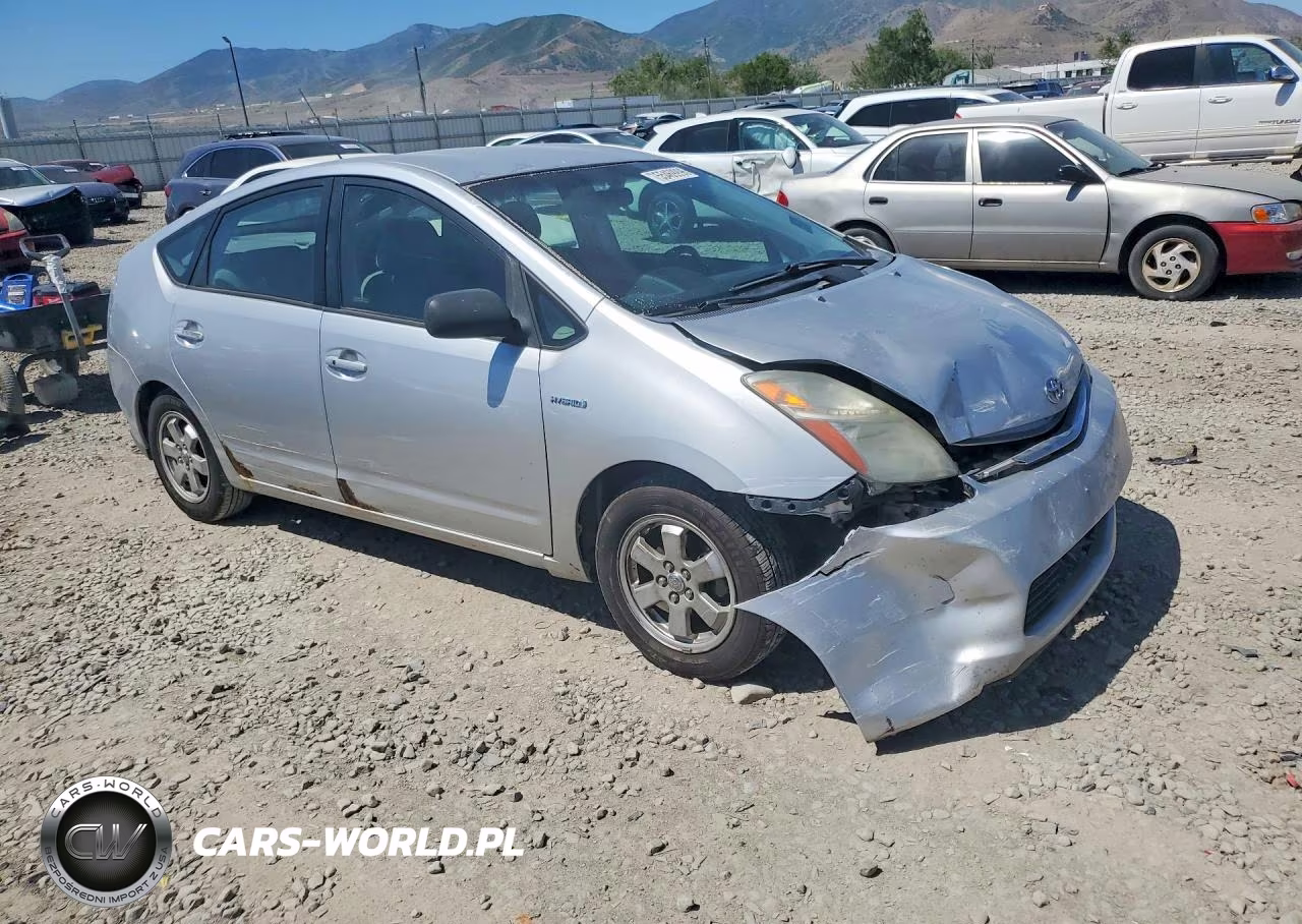 2006 Toyota Prius Base VIN:JTDKB20UX67082661 - 4