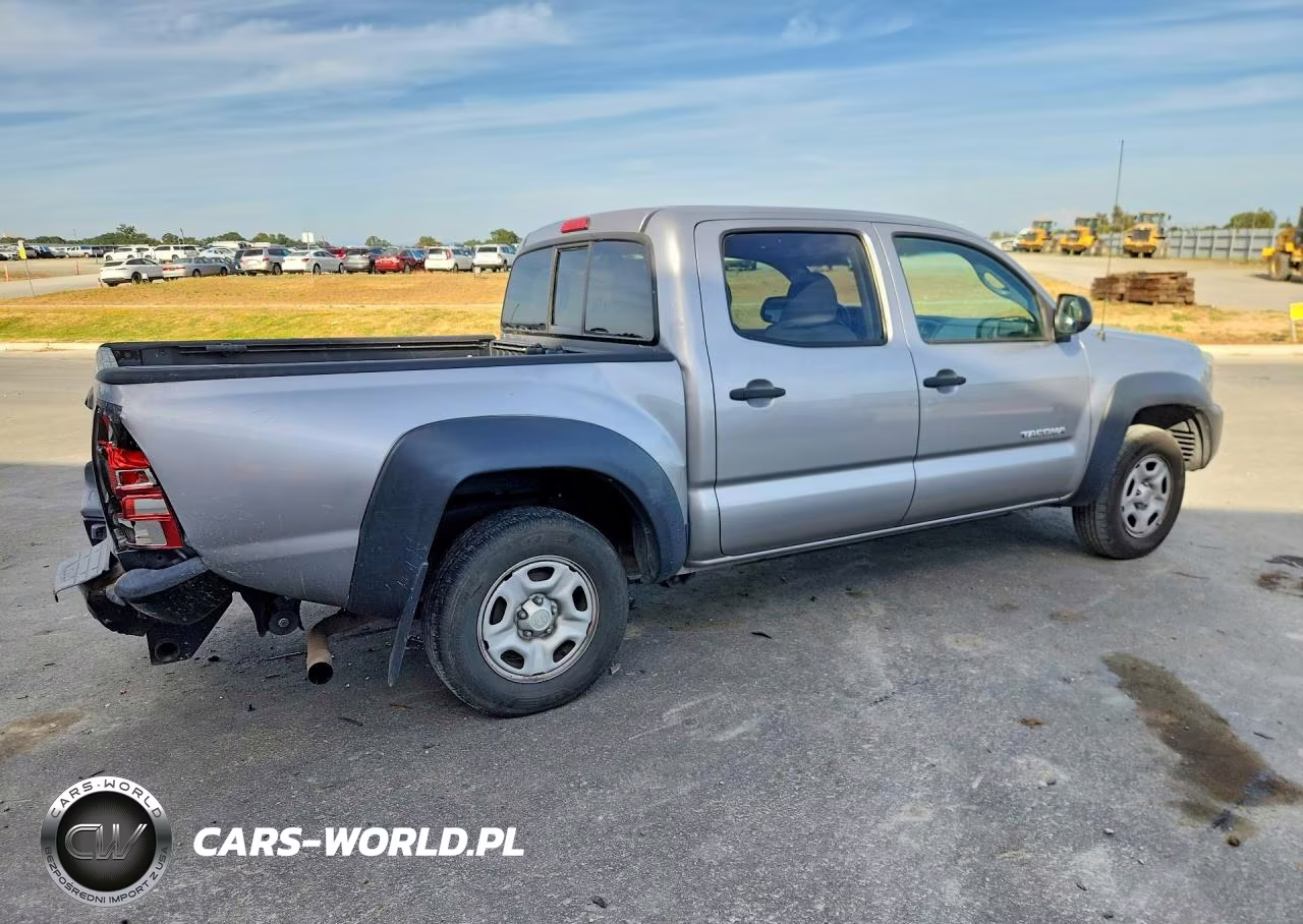 2015 Toyota Tacoma Double Cab VIN:5TFJX4CN7FX048593 - 3