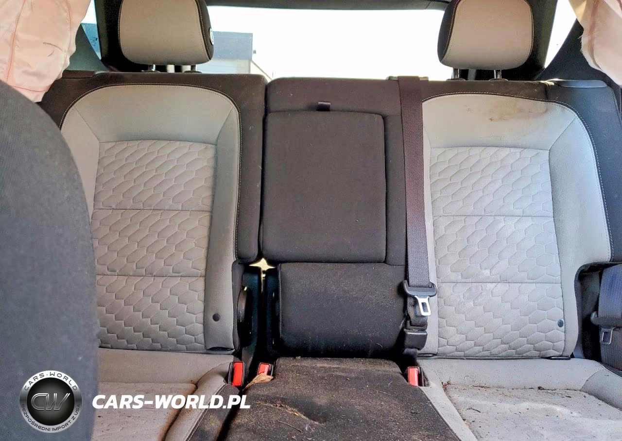 2020 Chevrolet Equinox Lt VIN:2GNAXKEV1L6170161 - 10