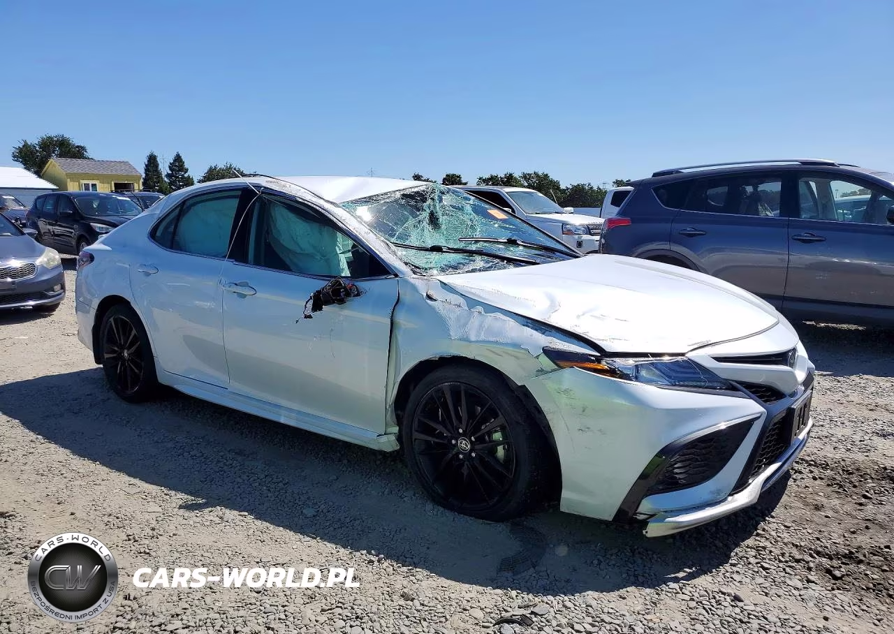 2021 Toyota Camry Xse VIN:4T1K61AK3MU615522 - 4