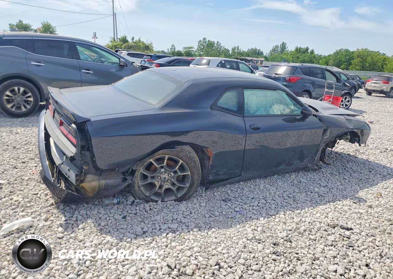 2017 Dodge Challenger Gt VIN:2C3CDZGG7HH622745 - 3