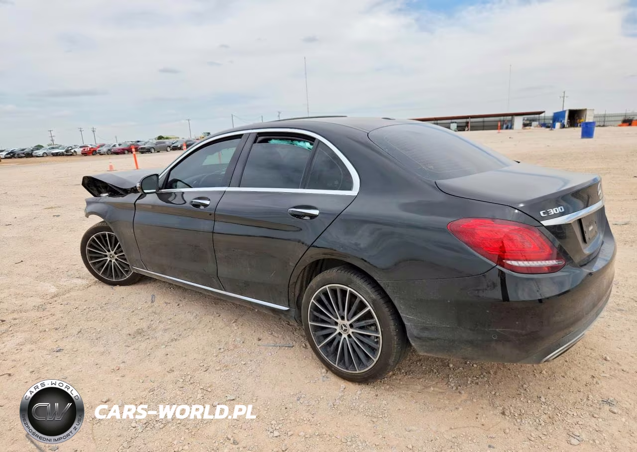 2021 Mercedes-Benz C 300 VIN:W1KWF8DB2MR618852 - 2