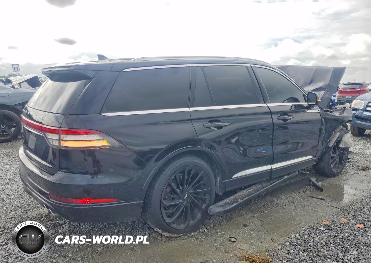 2021 Lincoln Aviator Reserve VIN:5LM5J7XC5MGL15149 - 3