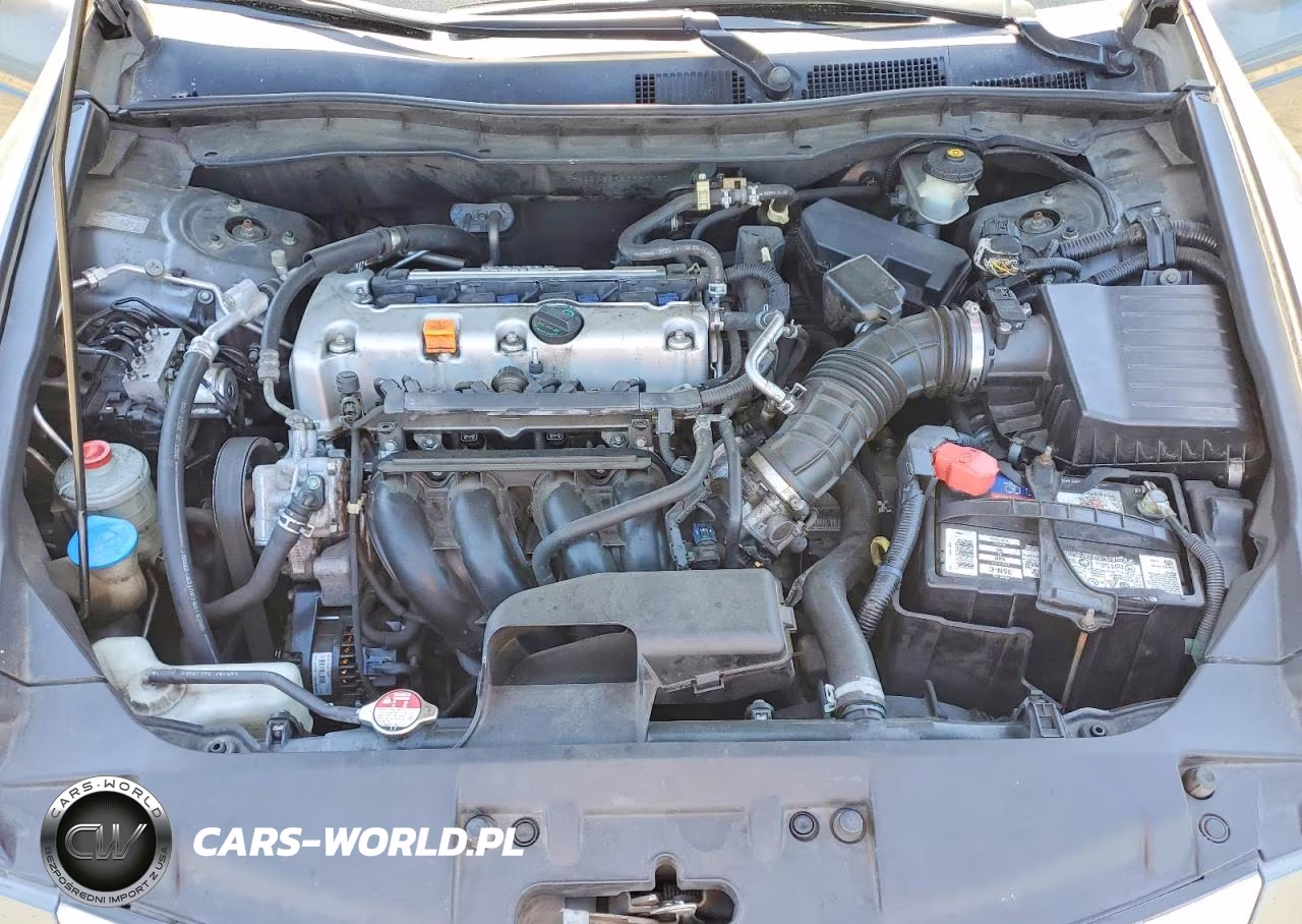 2008 Honda Accord Lx VIN:JHMCP26358C033087 - 11