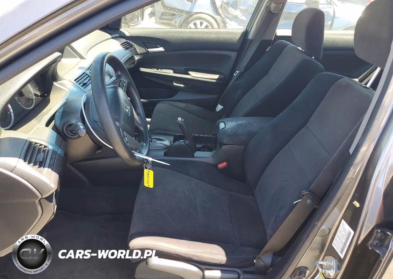 2008 Honda Accord Lx VIN:JHMCP26358C033087 - 7