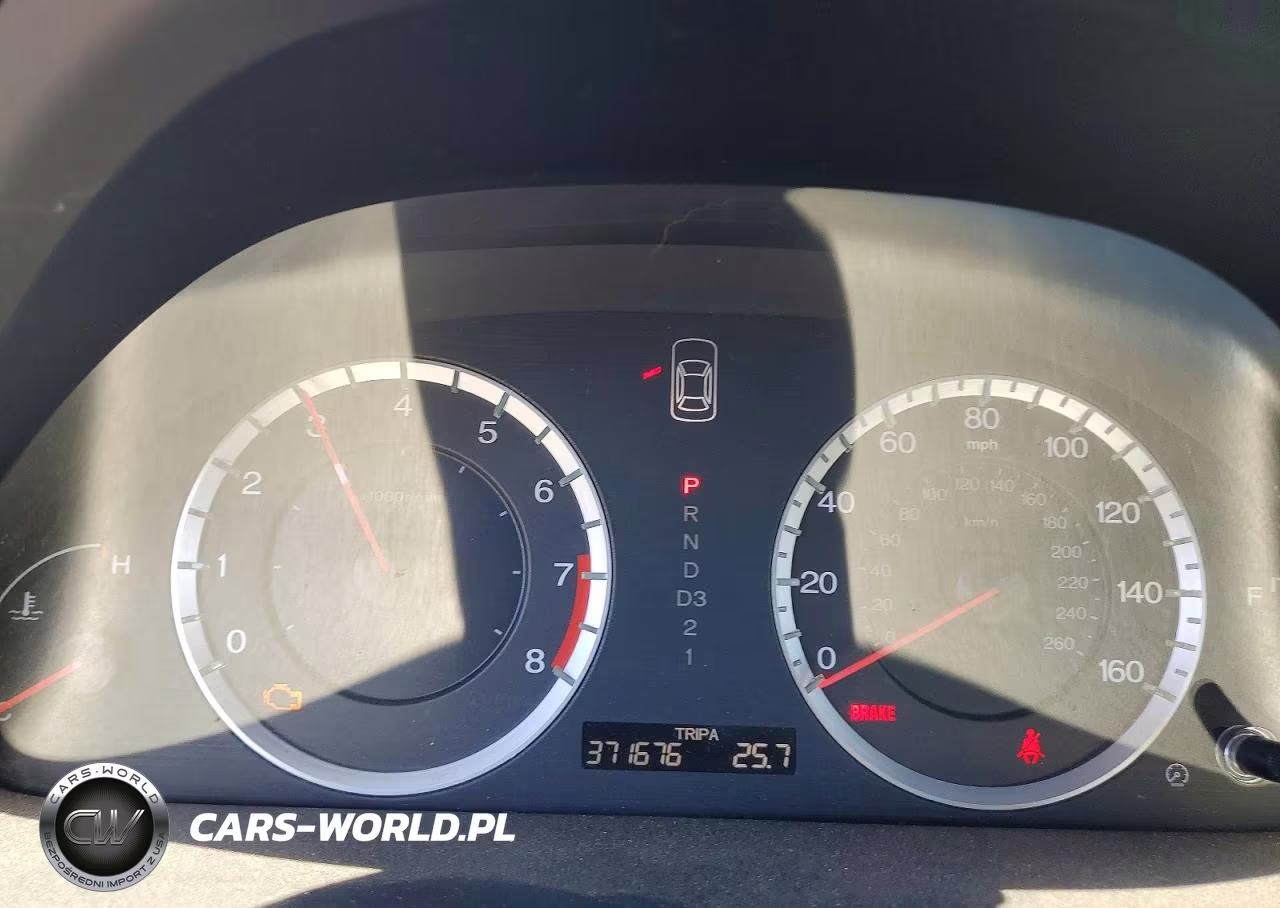2008 Honda Accord Lx VIN:JHMCP26358C033087 - 9