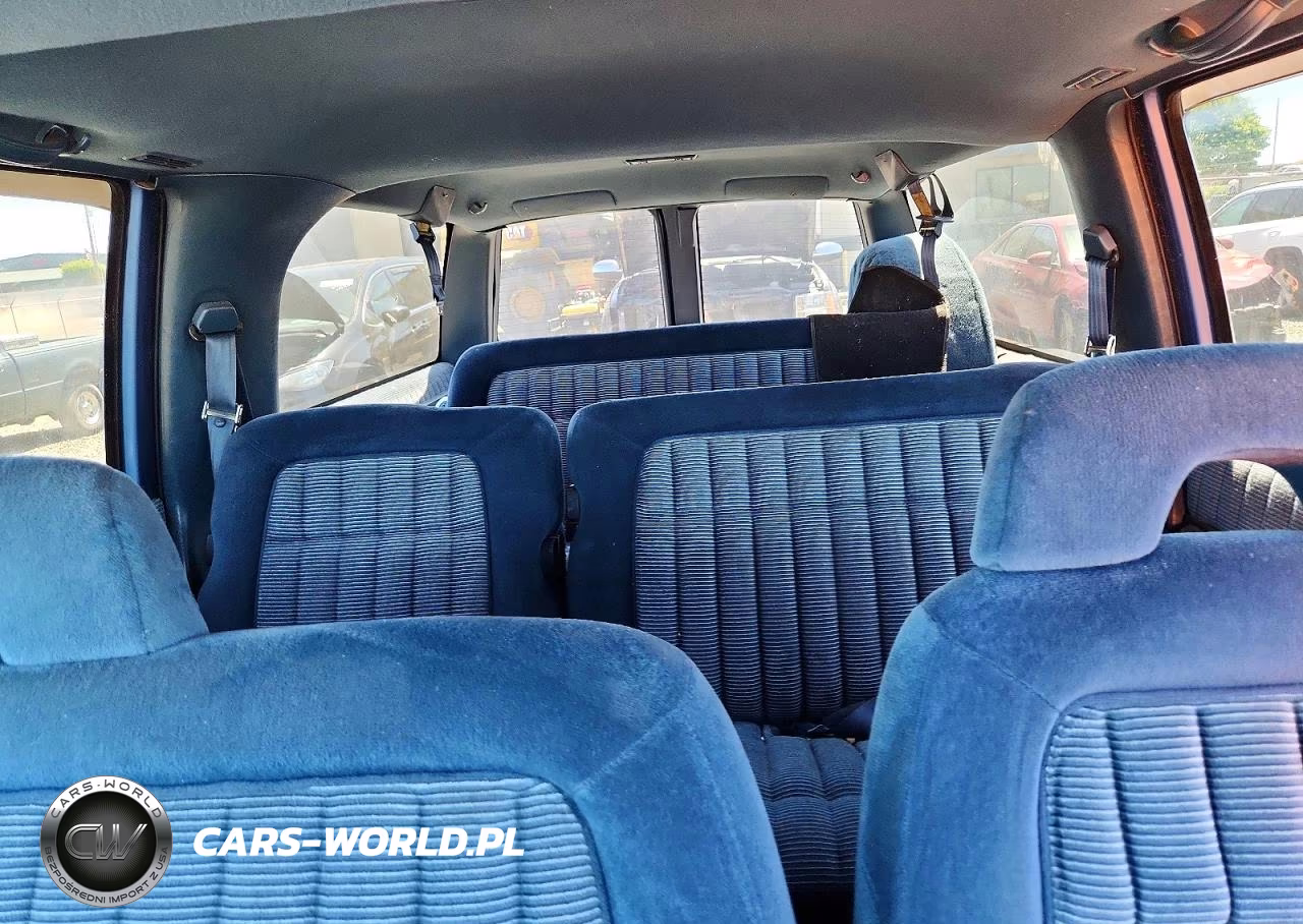 1994 Chevrolet Suburban K1500 VIN:1GNFK16K2RJ418643 - 10