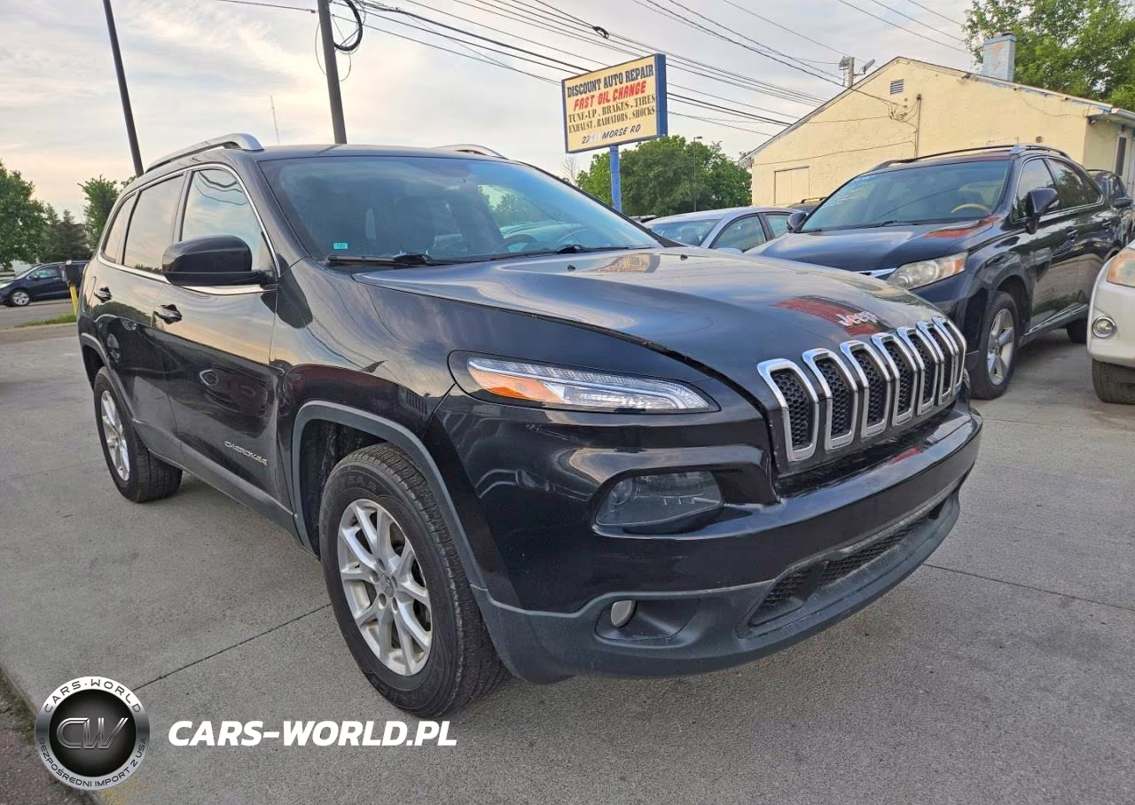 2015 Jeep Cherokee Latitude – zdjęcie 1 z 14