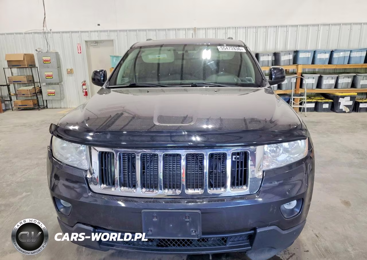 2012 Jeep Grand Cherokee Laredo VIN:1C4RJFAGXCC350936 - 5