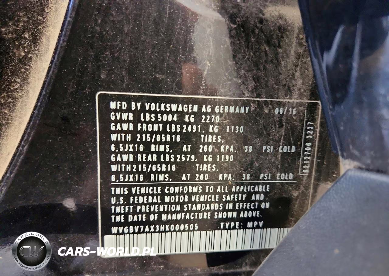 2017 Volkswagen Tiguan S VIN:WVGBV7AX3HK000505 - 13
