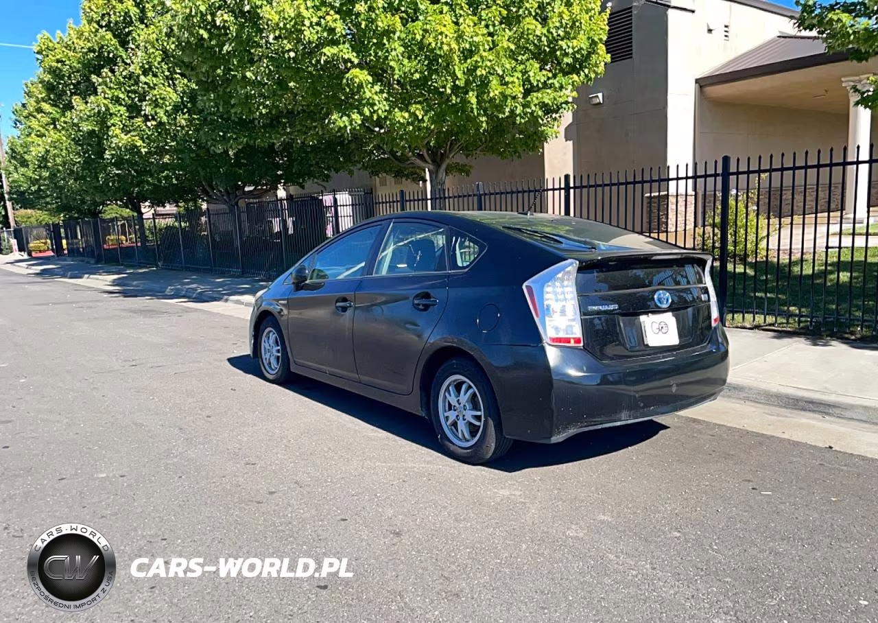 2010 Toyota Prius Iii VIN:JTDKN3DU8A5175870 - 3