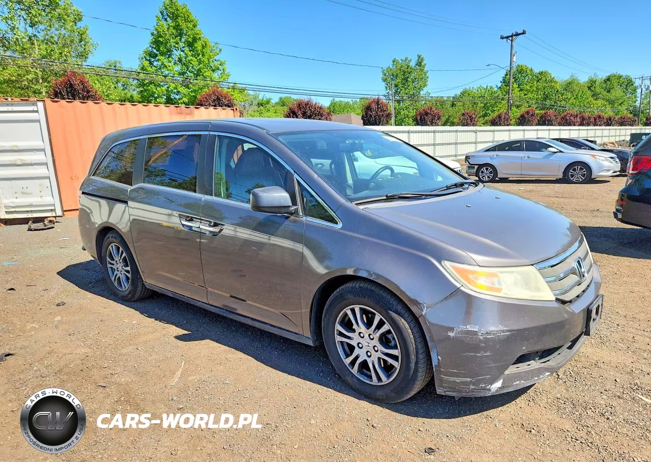 2013 Honda Odyssey Exl VIN:5FNRL5H69DB063366 - 4