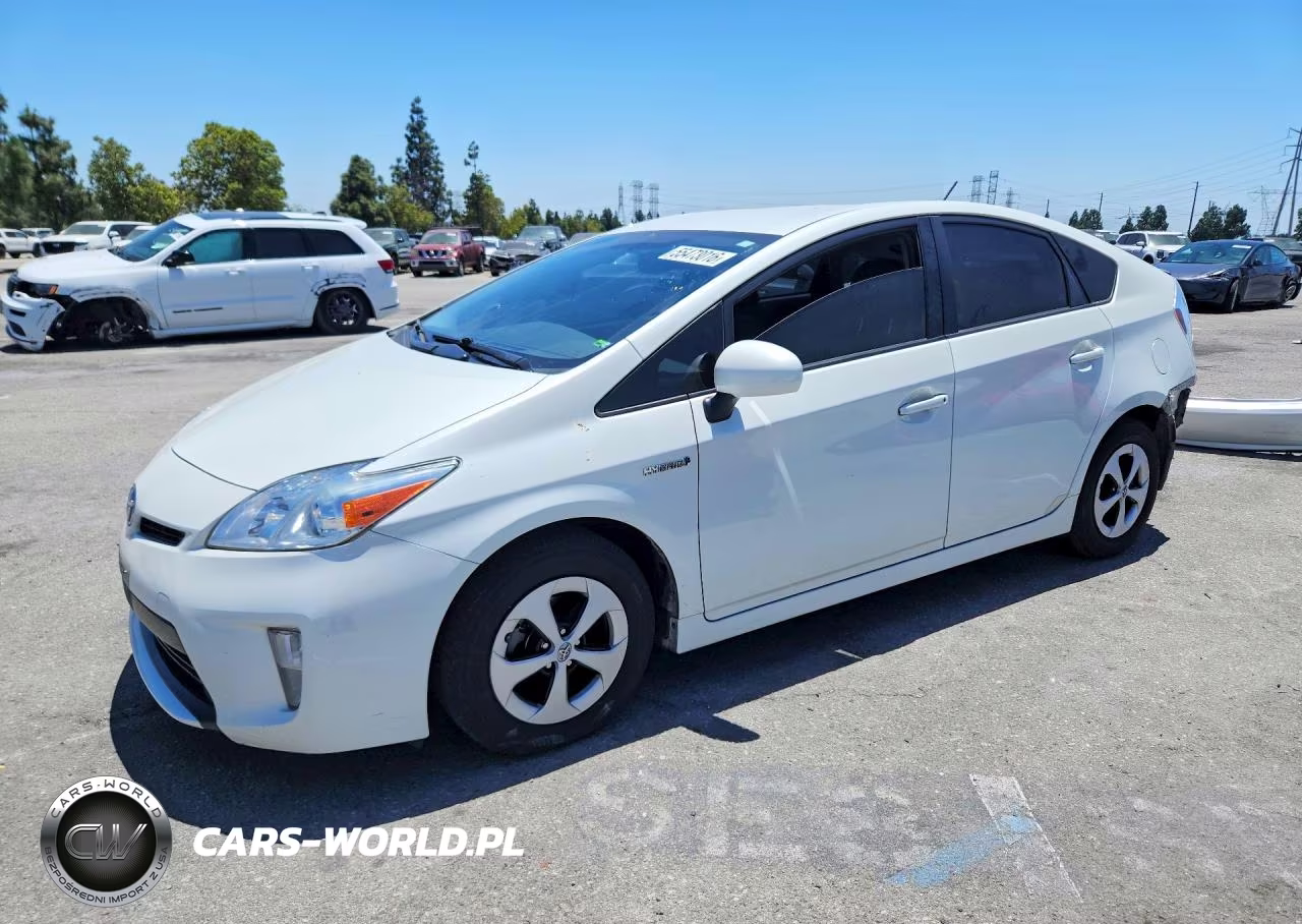 2015 Toyota Prius Four – zdjęcie 1 z 13