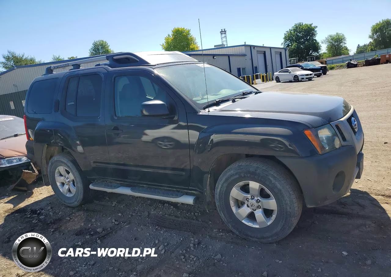 2010 Nissan Xterra X VIN:5N1AN0NW8AC523460 - 4
