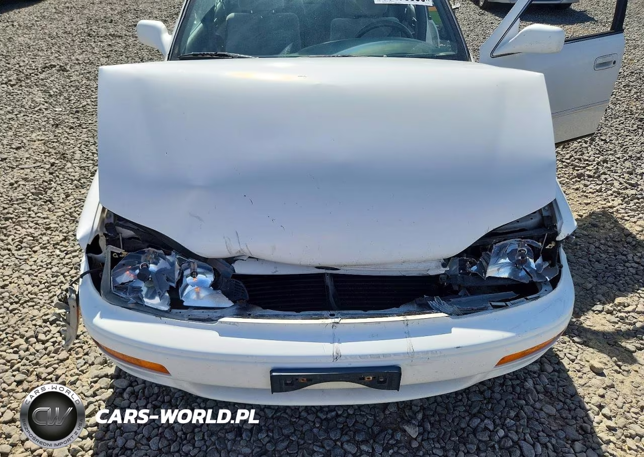 1996 Toyota Camry Le VIN:JT2BG12KXT0346644 - 11