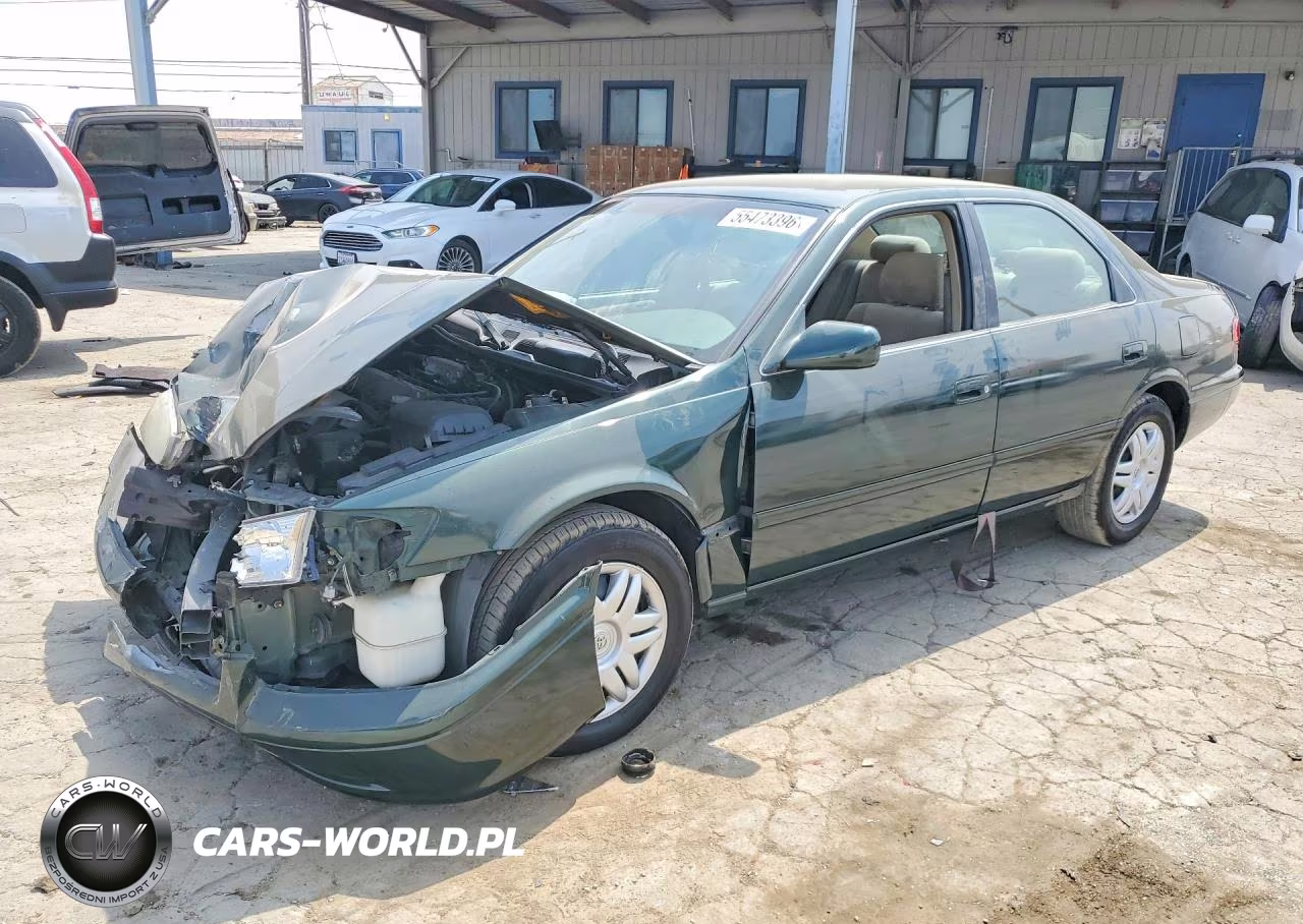 2000 Toyota Camry Le – zdjęcie 1 z 12