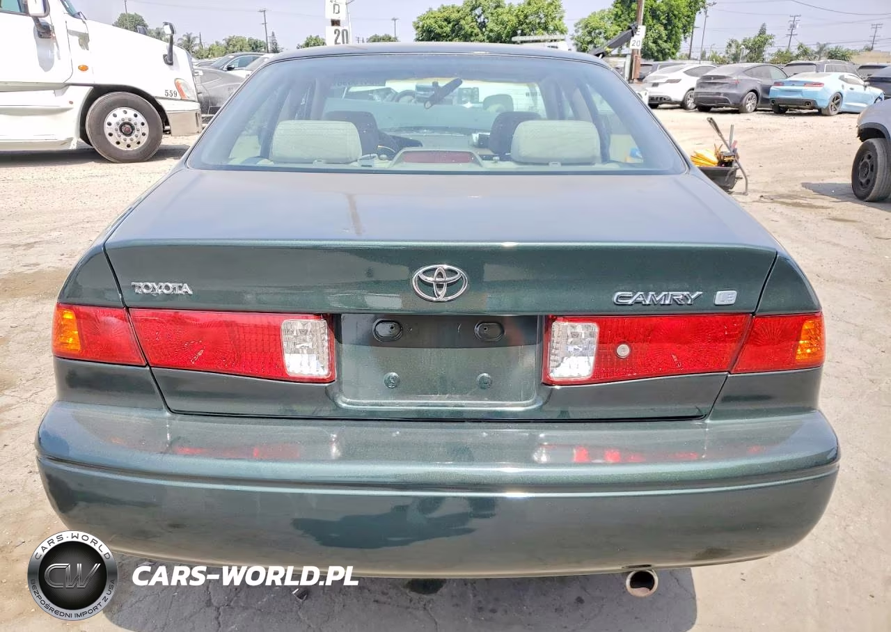 2000 Toyota Camry Le VIN:JT2BG22K1Y0506357 - 6
