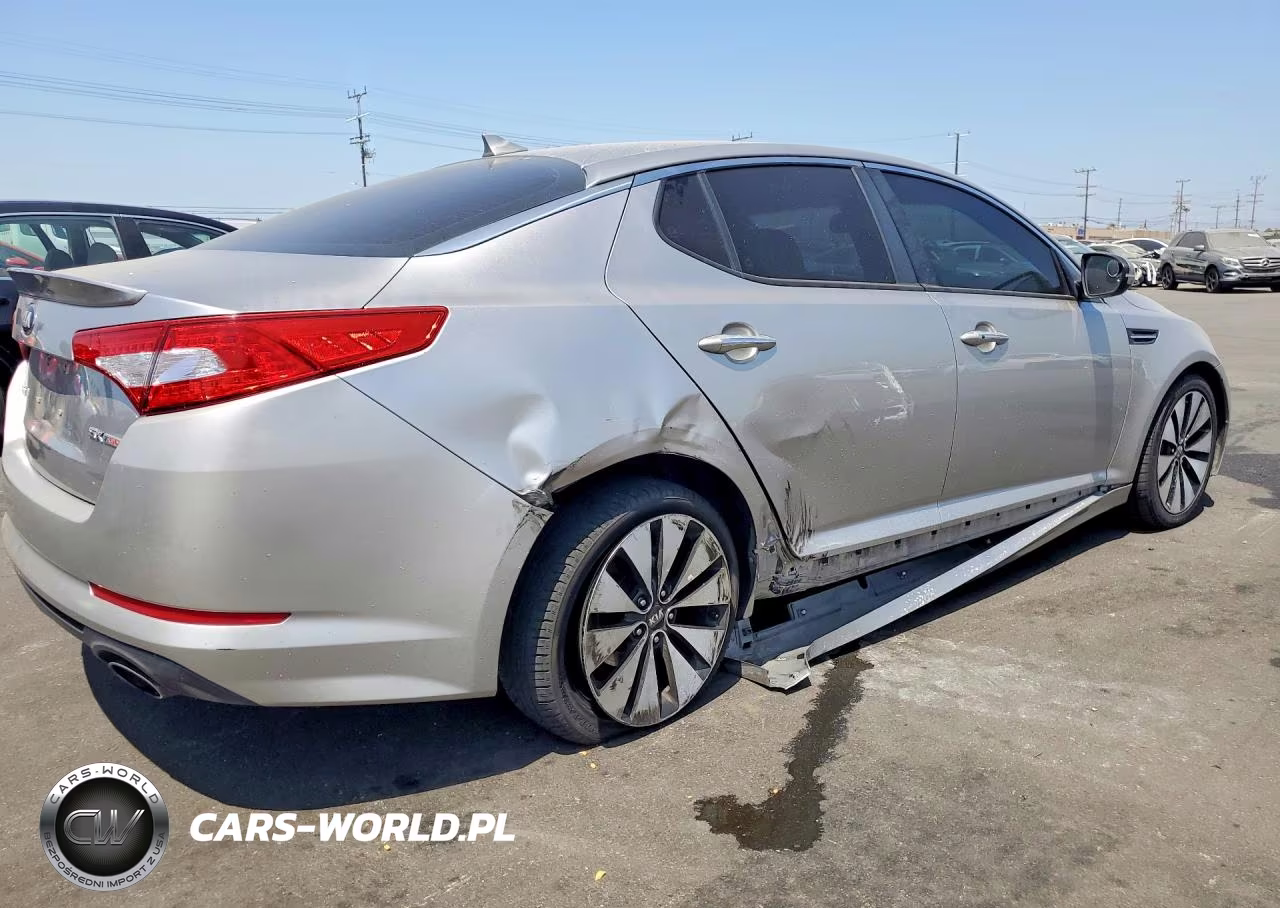 2013 Kia Optima Sx VIN:5XXGR4A64DG095813 - 3