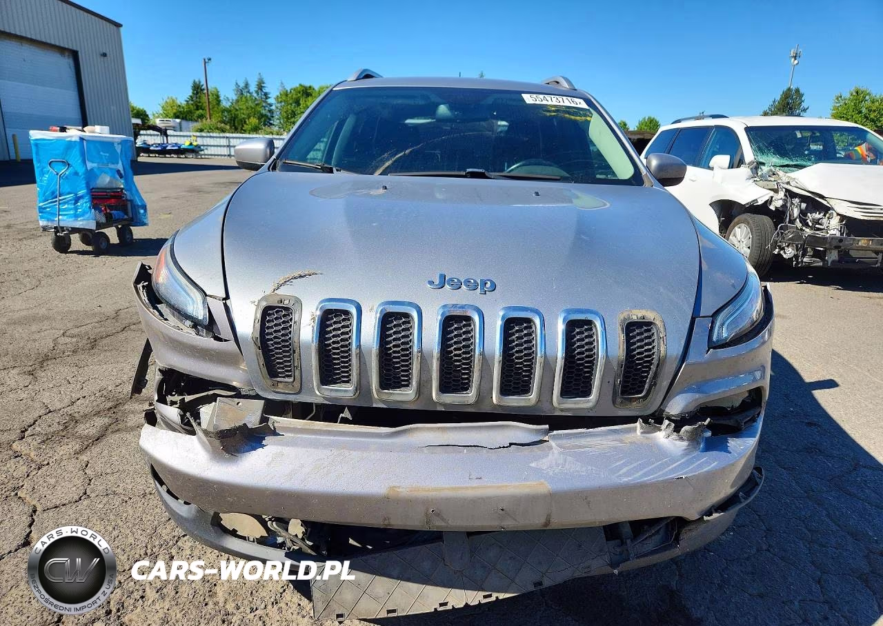 2015 Jeep Cherokee Latitude VIN:1C4PJMCB3FW733455 - 5