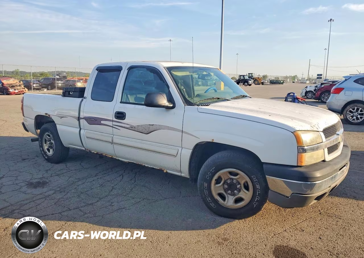 2004 Chevrolet Silverado C1500 VIN:2GCEC19V041189700 - 4