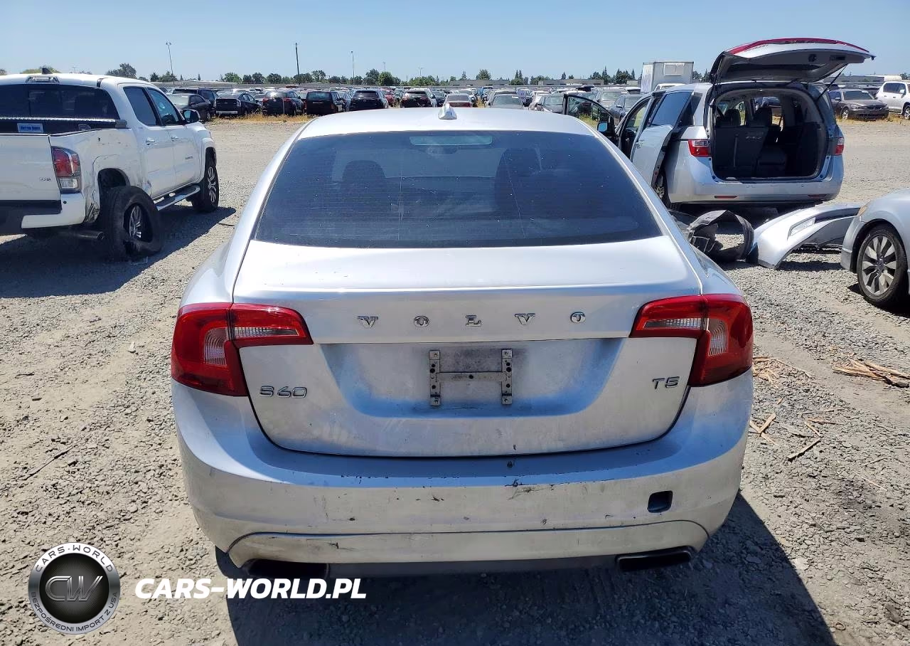 2015 Volv S60 VIN:YV140MFKXF2366296 - 6