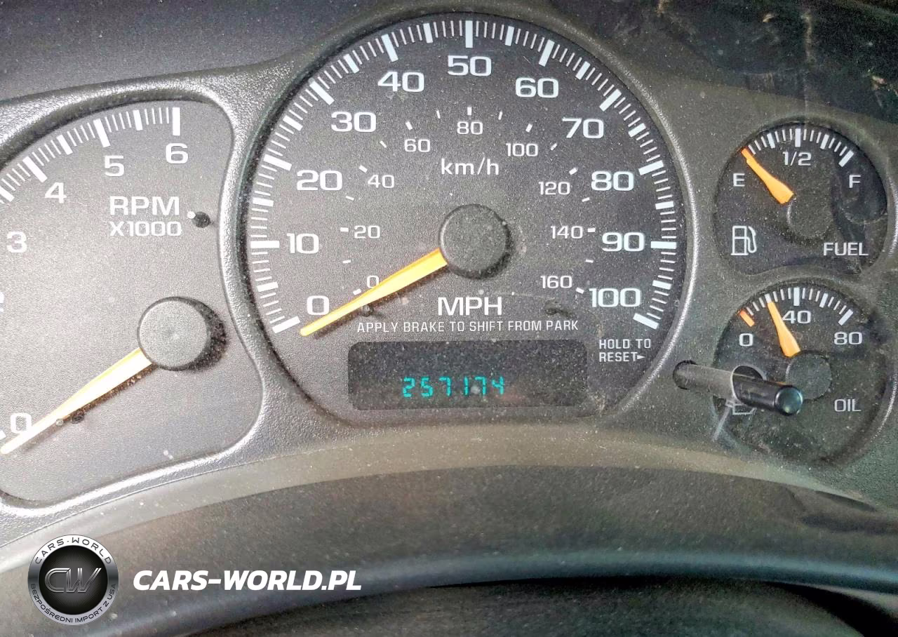 2002 GMC Yukon VIN:1GKEC13T22R132849 - 9